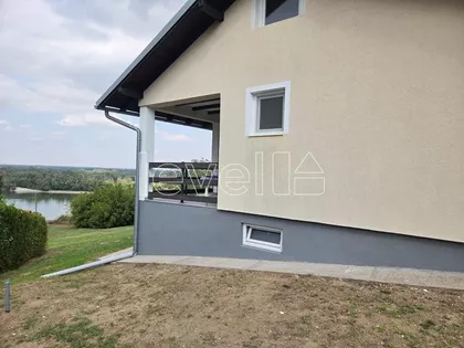 Banoštor | 4zida.rs