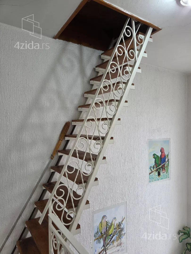 3-etažna kuća | 4zida