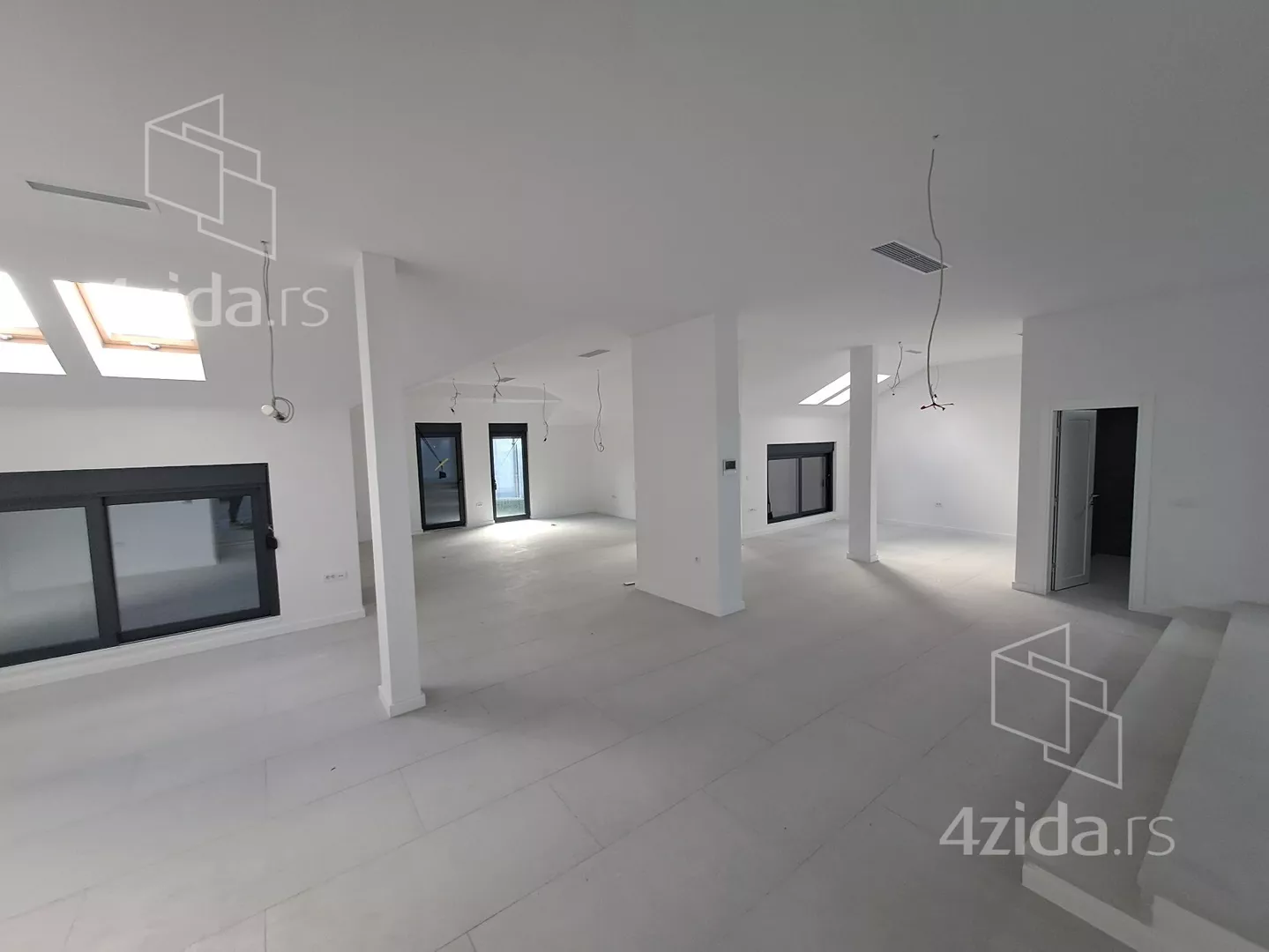 3-etažna kuća | 4zida