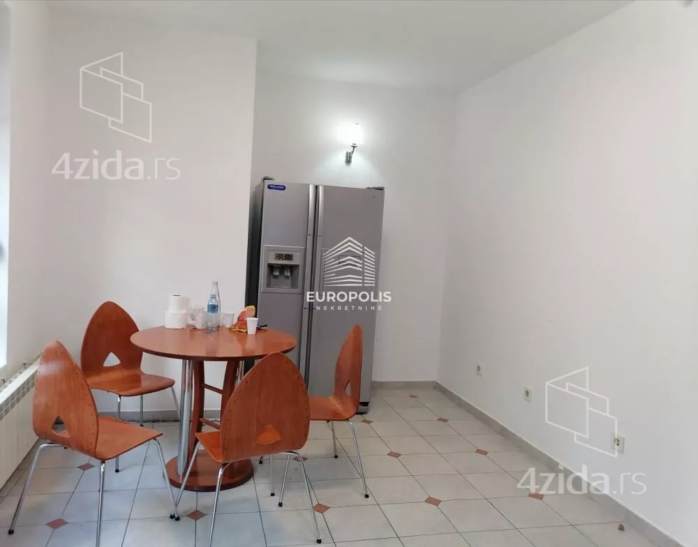 4-etažna kuća | 4zida