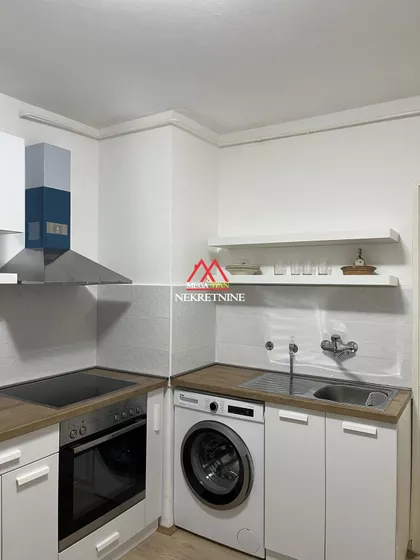 Nadežde Petrović | 4zida.rs