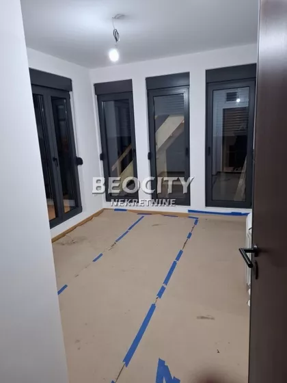 Vojvođanska | 4zida.rs