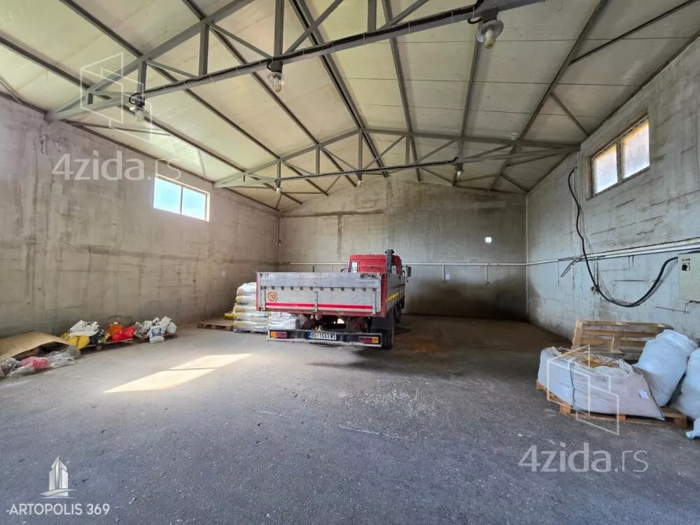 Hala | 4zida