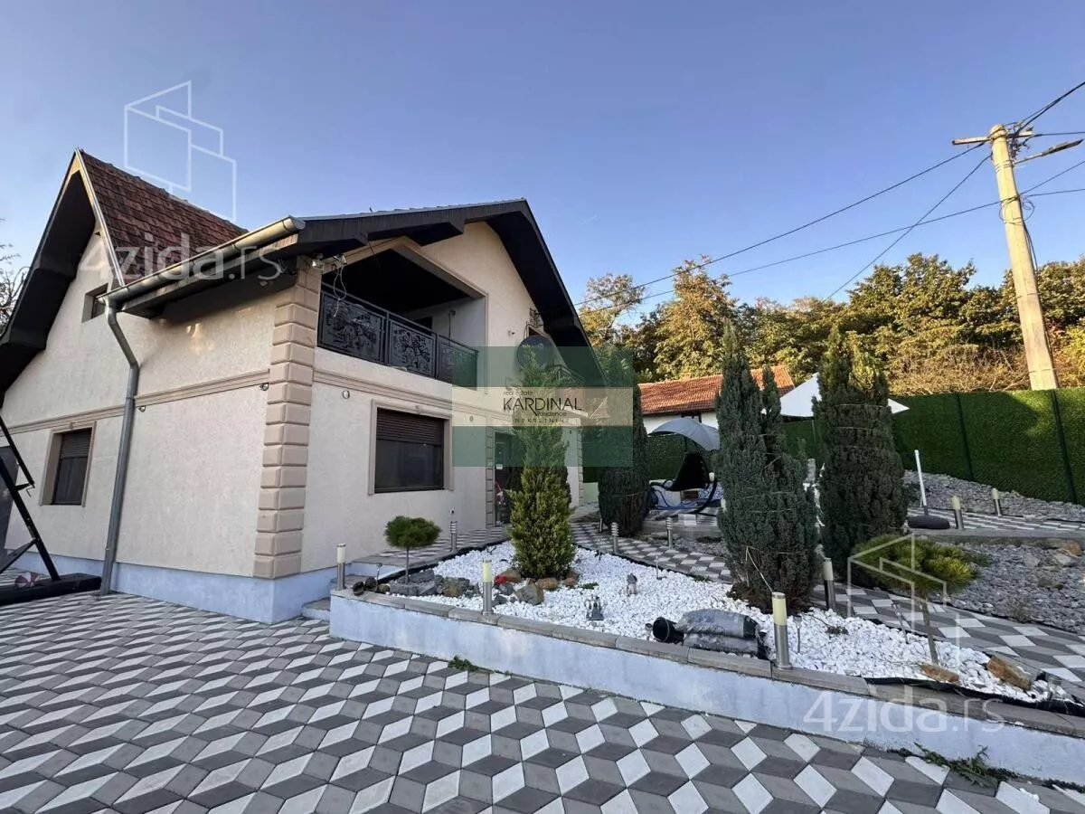 Kuća | 4zida