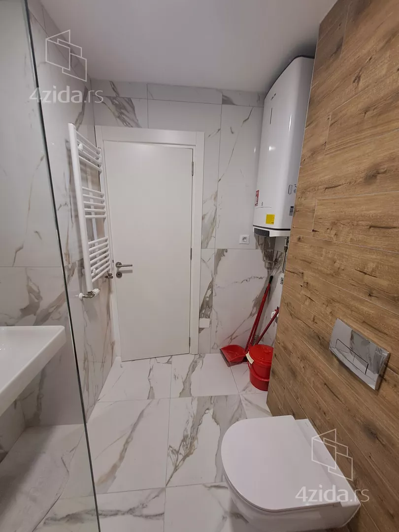 Fotografija stana 16 od 29