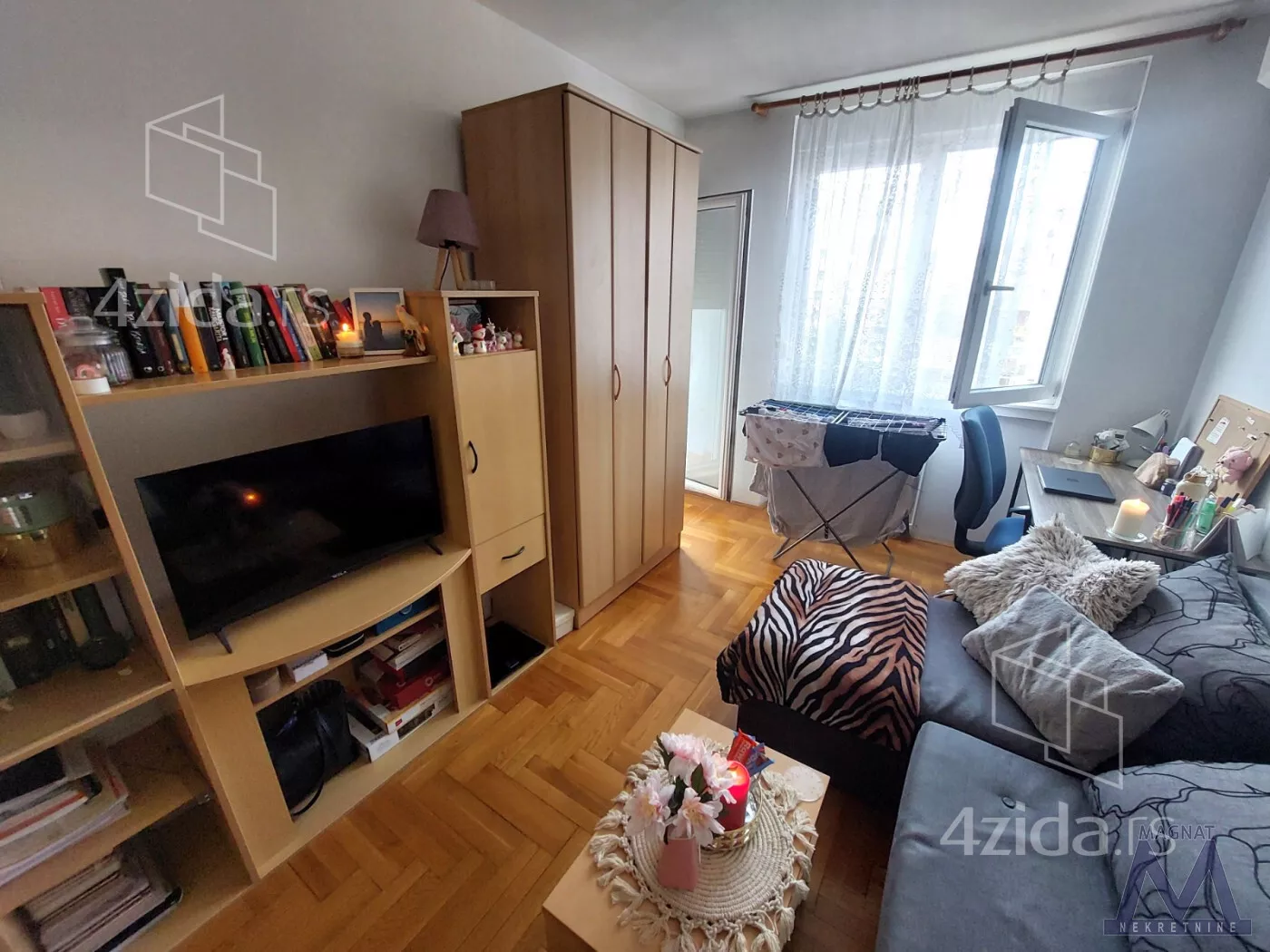 Jednoiposoban stan | 4zida