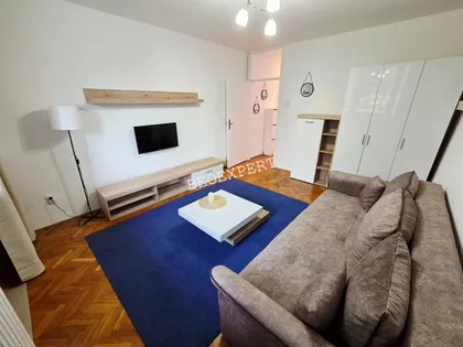 Radovana Simića Cige 20 | 4zida.rs