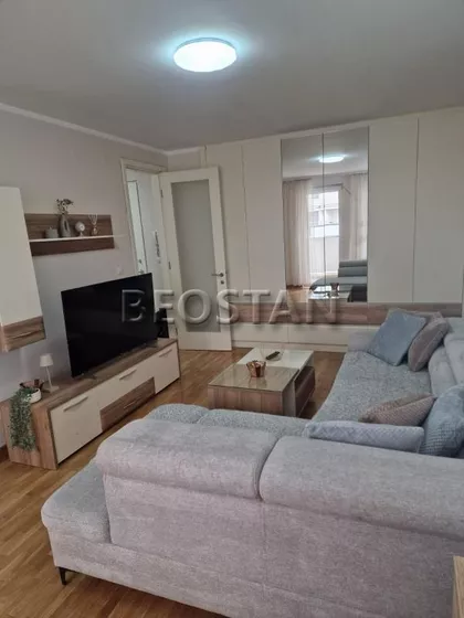 Jurija Gagarina | 4zida.rs