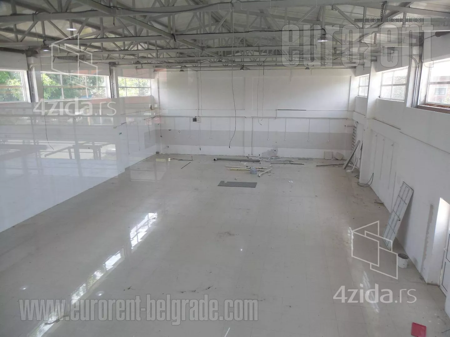 Poslovni prostor | 4zida