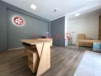 Lokal | 4zida