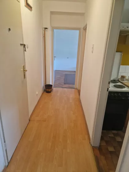 Vojvođanska | 4zida.rs