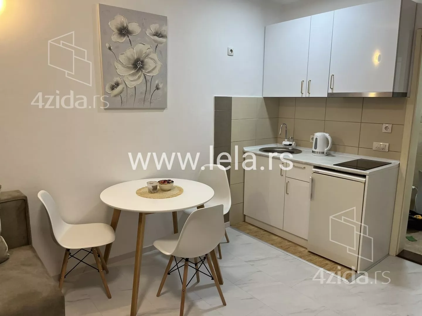 Garsonjera | 4zida