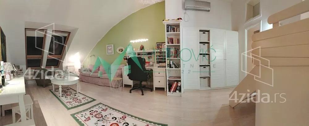 Petosoban stan | 4zida