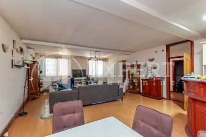 Bulevar 12. februar | 4zida.rs