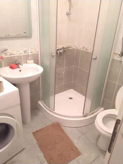 Luke Sučića | 4zida.rs