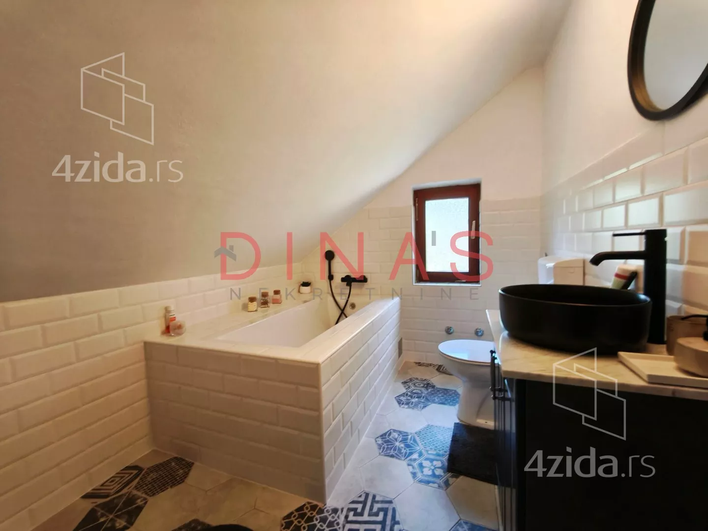 Kuća | 4zida