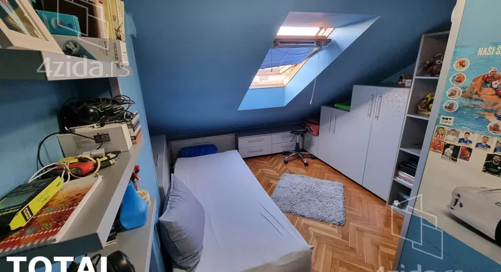 Troiposoban stan | 4zida