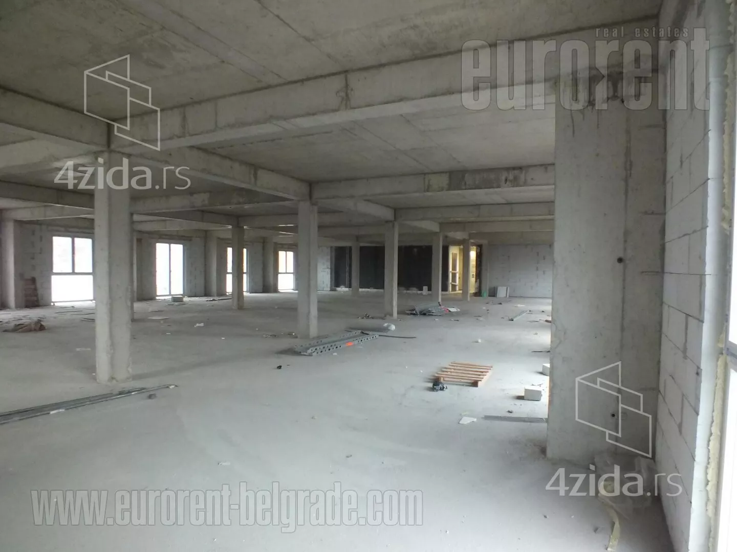 Poslovni prostor | 4zida