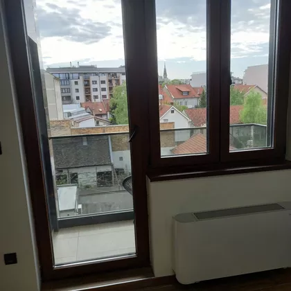 Gradske lokacije | 4zida.rs