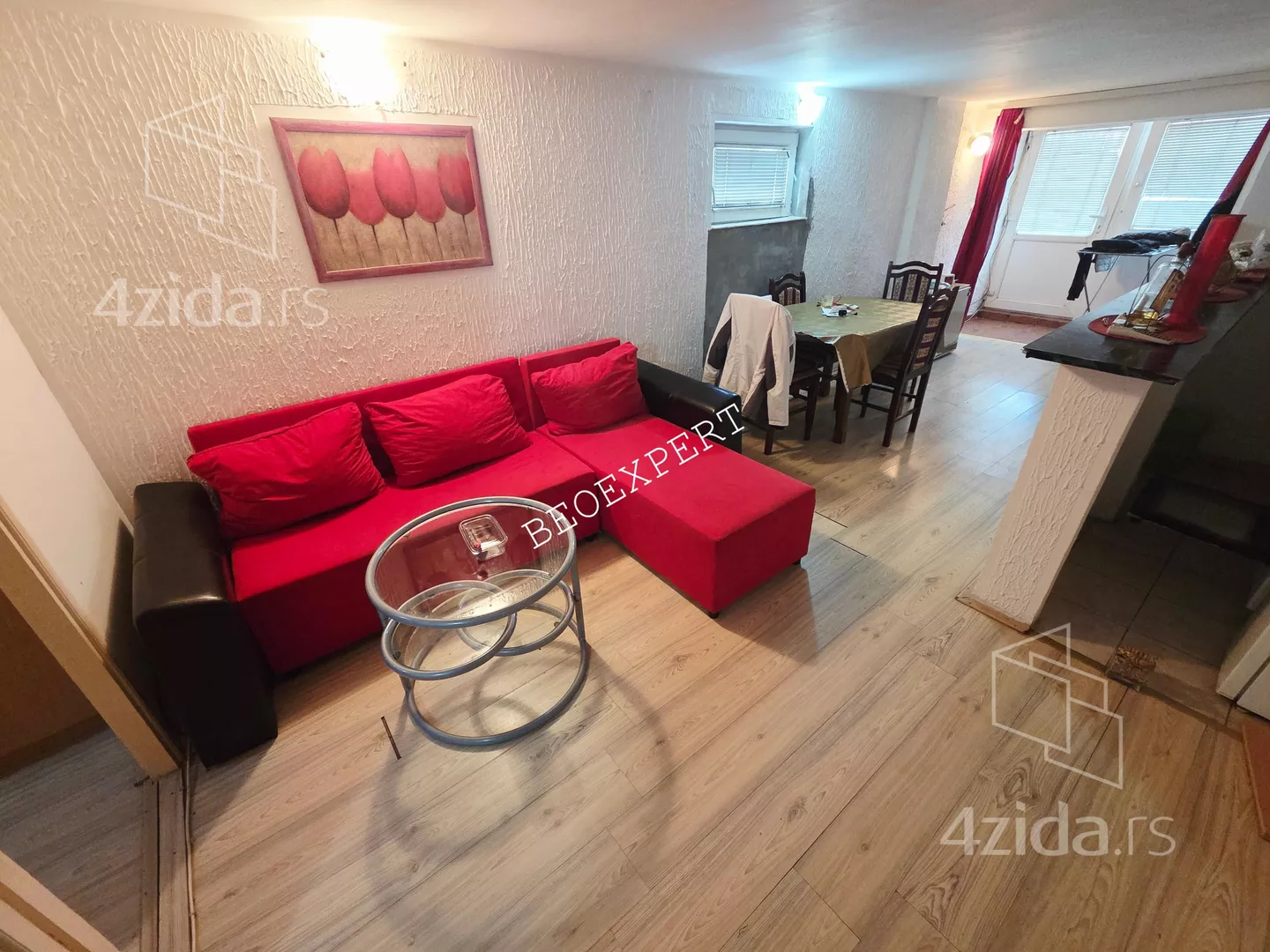 Dvoiposoban stan | 4zida