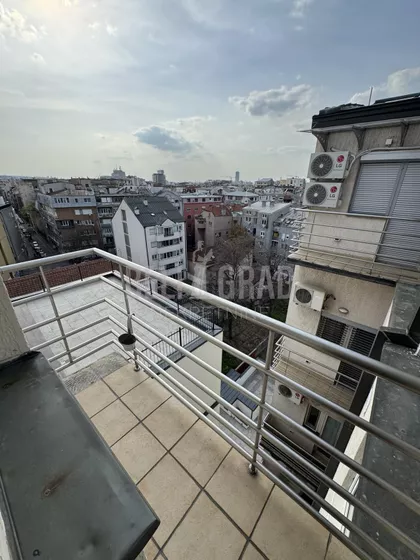 Hadži Prodanova | 4zida.rs