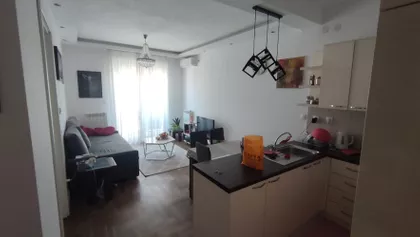 PRIMORSKA | 4zida.rs