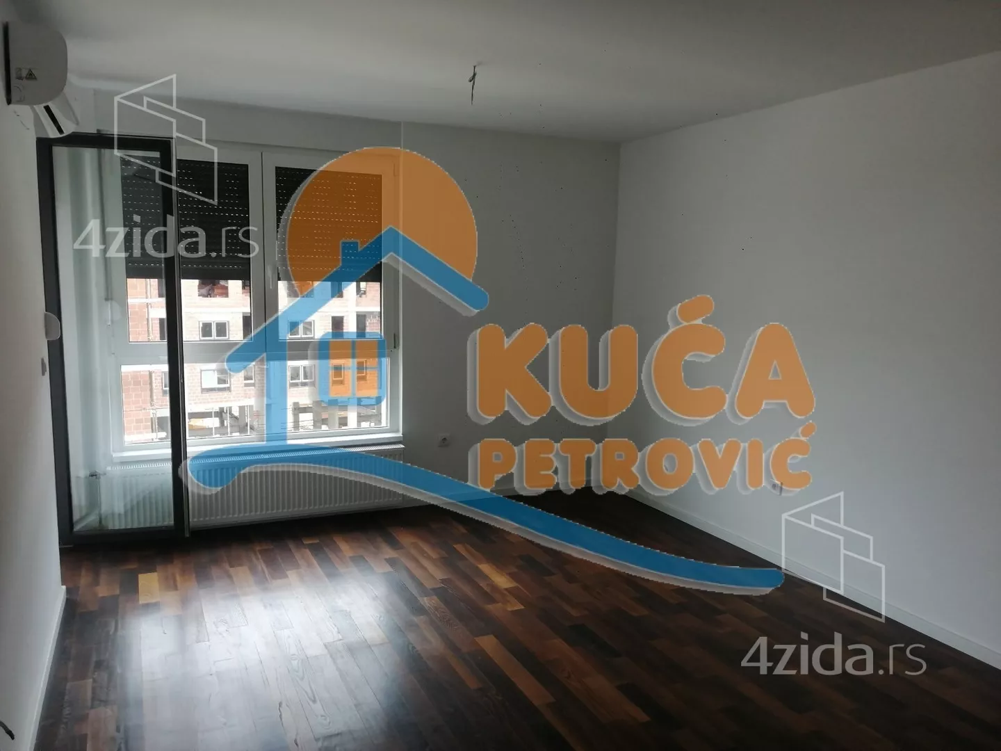 Dvoiposoban stan | 4zida