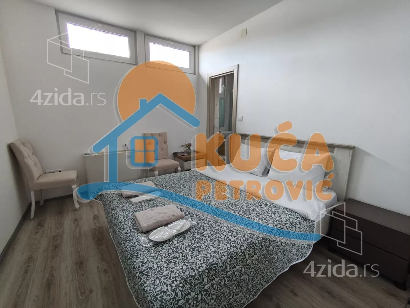 Lokal | 4zida
