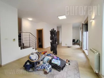 DEDINJE BELI DVOR | 4zida.rs