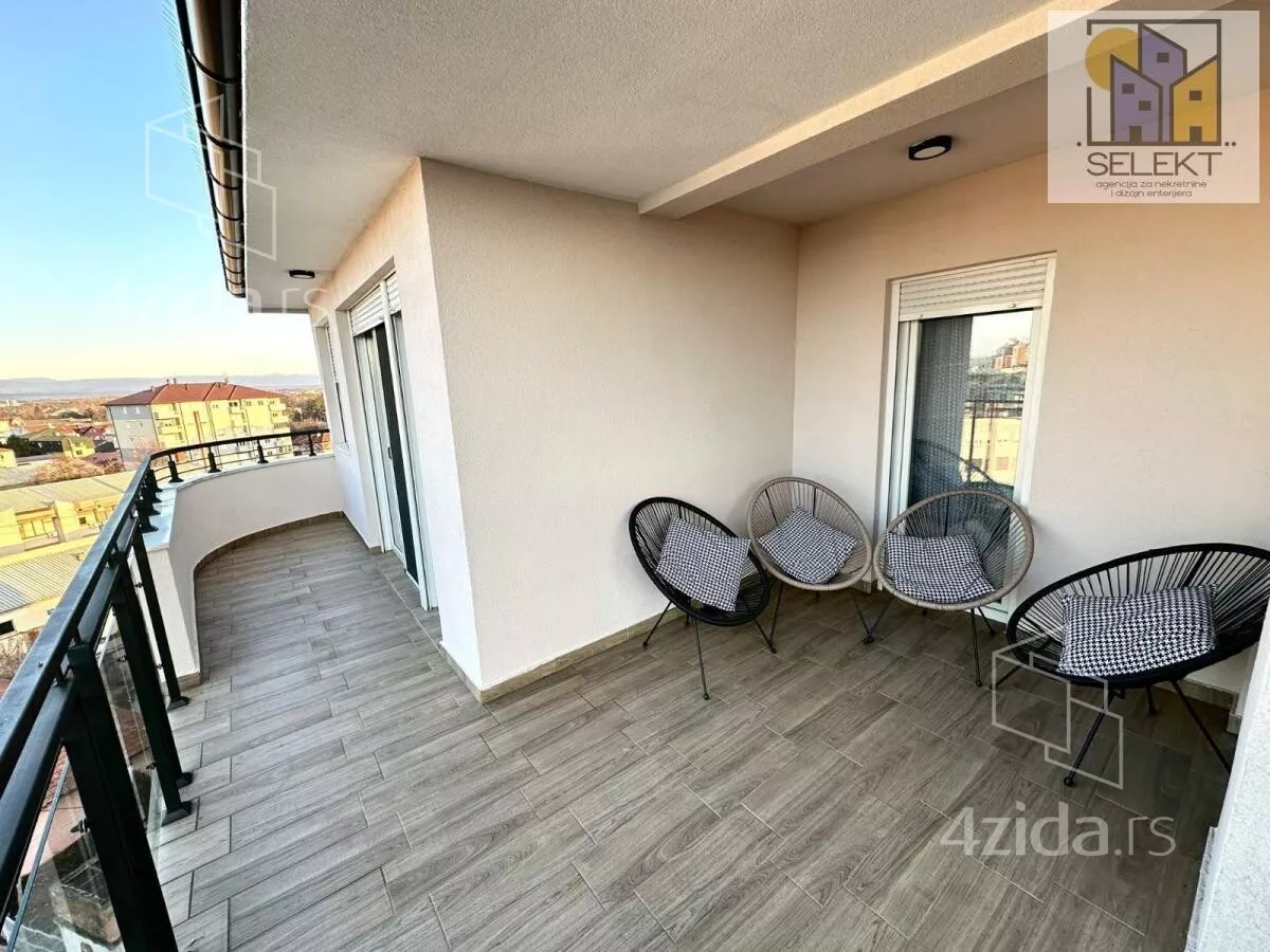 Troiposoban stan | 4zida