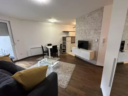 Adamovićevo Naselje | 4zida.rs