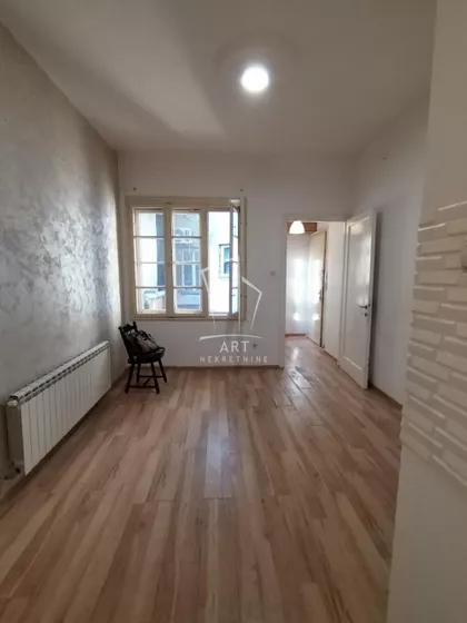 Maršala Birjuzova | 4zida.rs