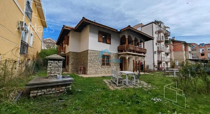 Kuća | 4zida