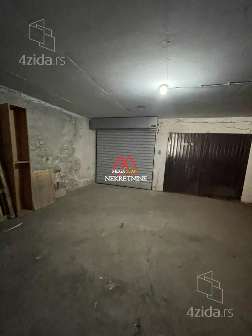 Garaža | 4zida