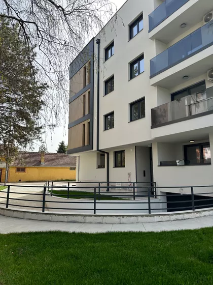 Stevana Sremca 41 | 4zida.rs