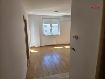 Sajmište | 4zida.rs