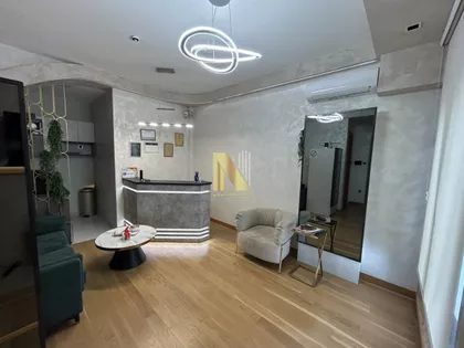 Cara Dušana | 4zida.rs