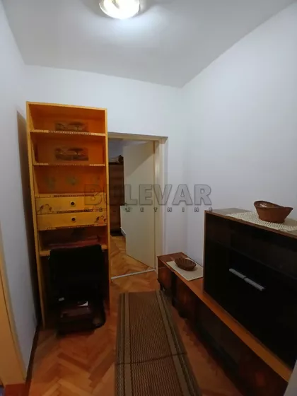 Mavrovska | 4zida.rs