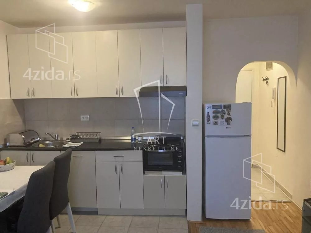 Garsonjera | 4zida