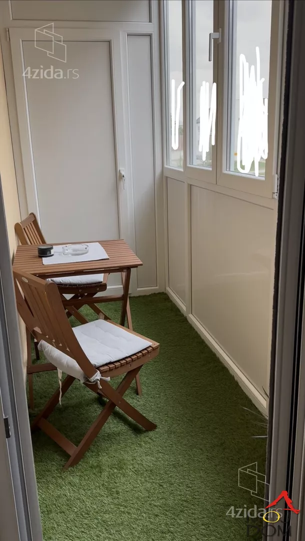 Troiposoban stan | 4zida