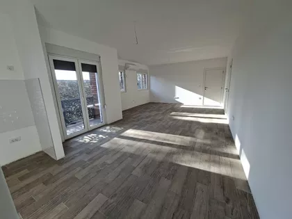 Milenka Pevca | 4zida.rs