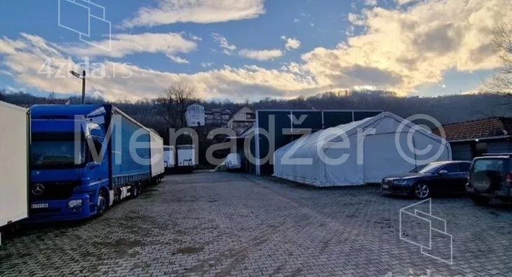 Poslovni prostor | 4zida