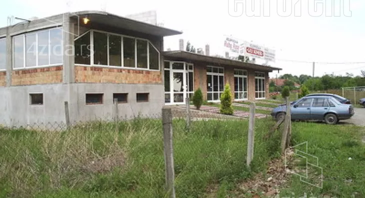 Poslovni prostor | 4zida