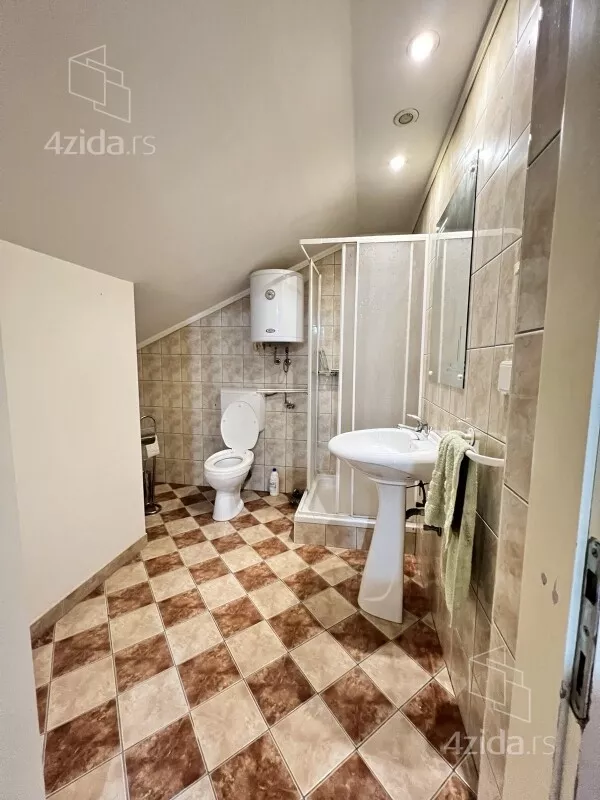 Kuća | 4zida