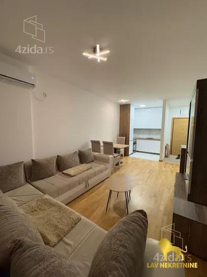 RUMENAČKI PUT | 4zida.rs