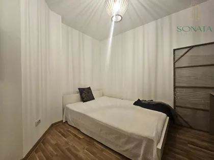 Crveni Krst Vračar | 4zida.rs