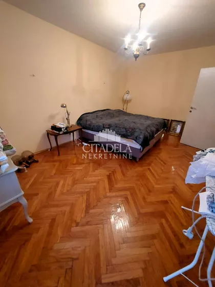 Resavska | 4zida.rs
