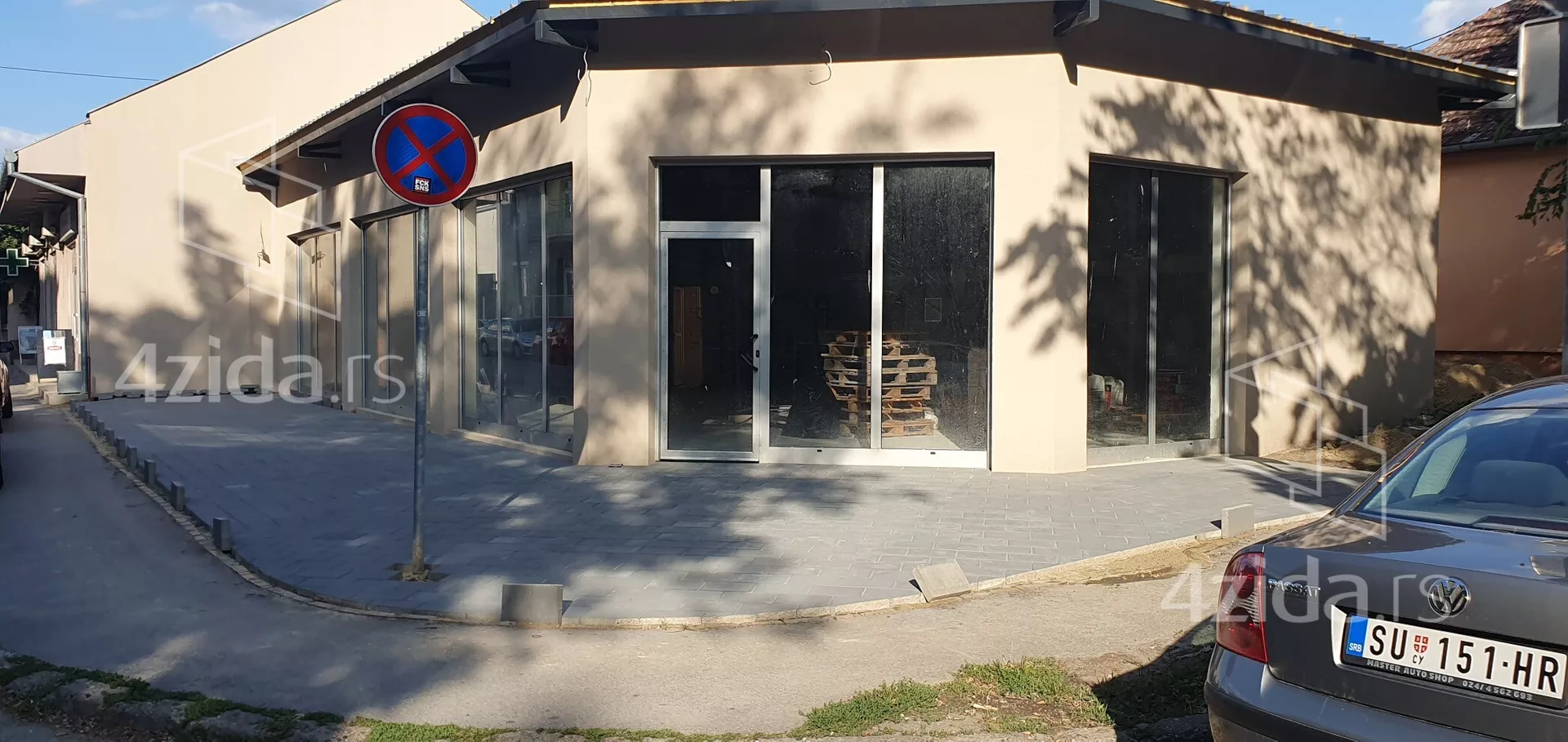 Poslovni prostor | 4zida