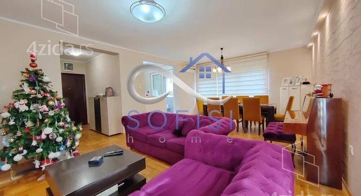 Četvorosoban stan | 4zida