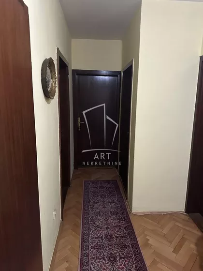 Vere Dedović | 4zida.rs